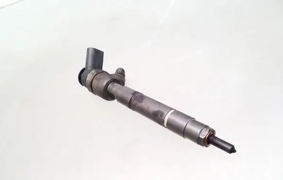 Mercedes-Benz B W245 Fuel injector A6400700787 0445110167