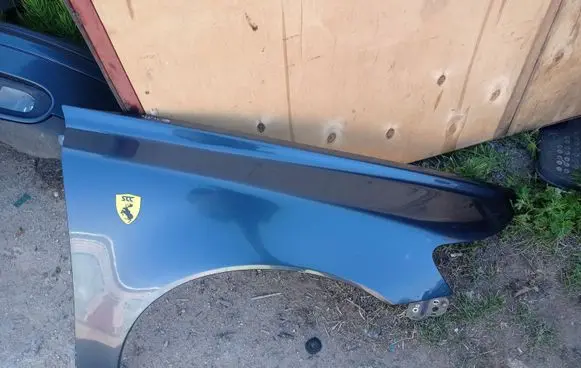 Volvo V50 Fender