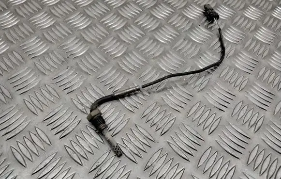 Volvo V70 Exhaust gas temperature sensor 31430937
