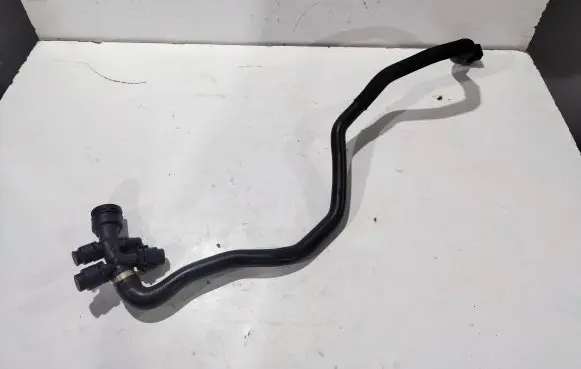 BMW 5 F10 F11 Engine coolant pipe/hose 8513834 PA66GF30 NW16