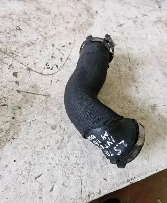 Audi A4 S4 B6 8E 8H Intercooler hose/pipe