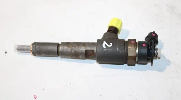 Peugeot 207 Fuel injector 0445110252 565889