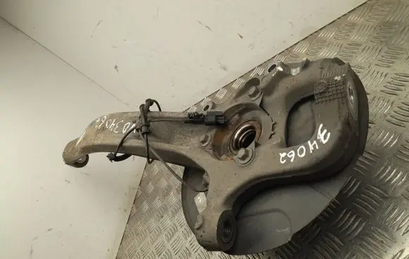 Jeep Grand Cherokee Front wheel hub P04877658AC