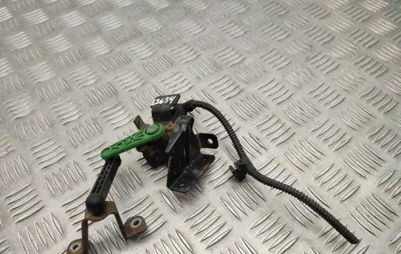Skoda Octavia Mk3 (5E) Headlight/headlamp level sensor 5Q0907503