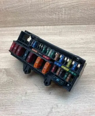 BMW 7 E65 E66 Fuse module 6900582 18560 Used