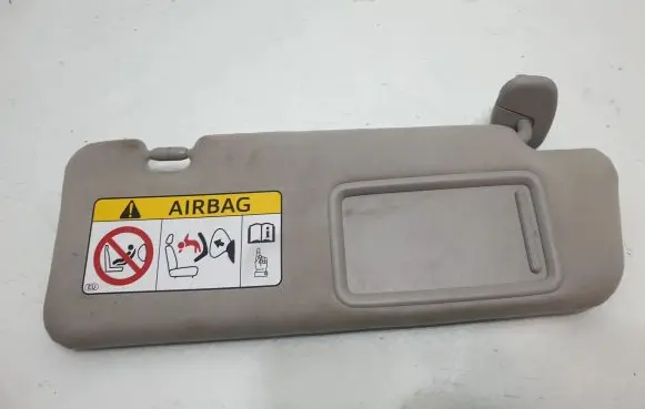 Toyota Prius (XW30) Sun visor