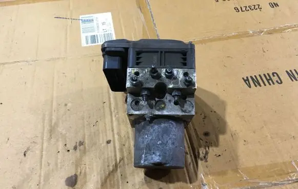 BMW X5 E70 ABS Pump 6798284