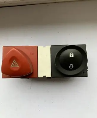 Renault Megane II Hazard light switch 8200095493 88040001