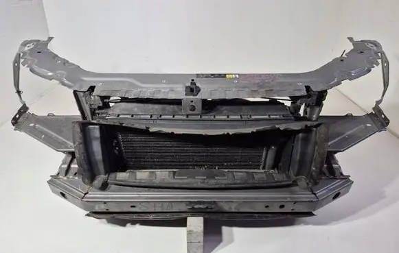 Land Rover Freelander 2 - LR2 Radiator support slam panel