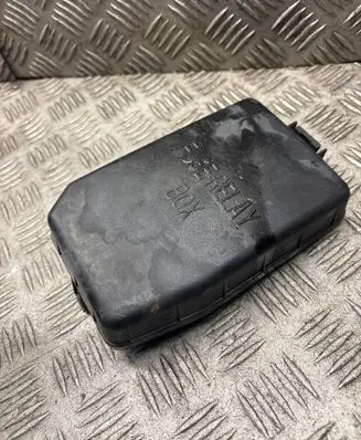 Hyundai Getz Fuse box cover 912981C210
