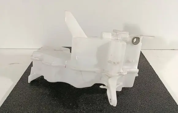 Lexus RX V Windshield washer fluid reservoir/tank HLC33178