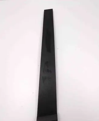 Front door glass trim molding
