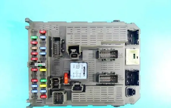 Peugeot 807 Central body control module 1400310680 IMPRK1266698