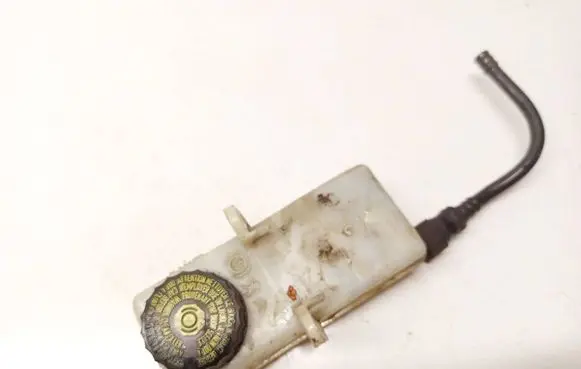 Peugeot 307 Brake fluid reservoir 0204224574