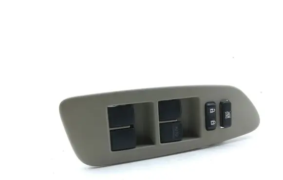 Toyota Auris 150 Electric window control switch 7423102550 9231S77