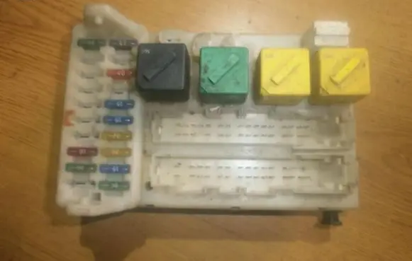 Ford Mondeo MK II Fuse box set 93bg14k150ad