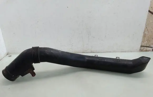KIA Joice Air intake hose/pipe 28108M3000