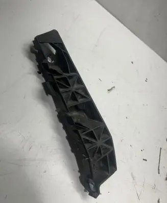 KIA Sportage Front bumper mounting bracket FFRF