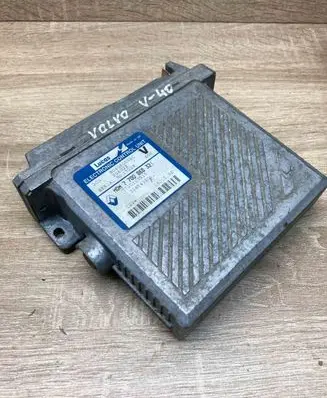 Volvo S40, V40 Engine control unit/module ECU 7700868321 3085430001