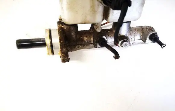 KIA Ceed Master brake cylinder 