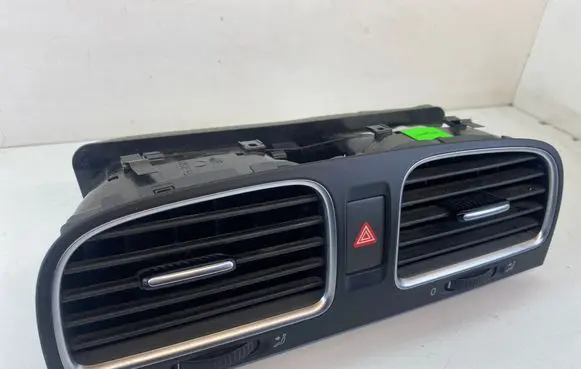 Volkswagen Golf VI Dash center air vent grill 5K0819728N
