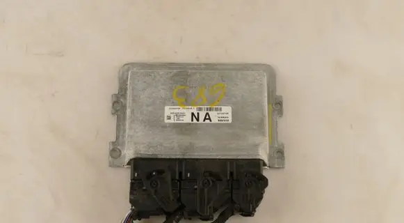 Dacia Sandero Engine control unit/module 237109775R