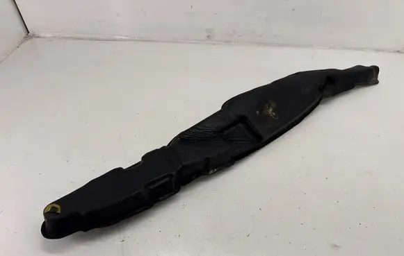 Ford Bronco Fender foam support/seal M1PBS16E560AB M1PBS16E560A M1PBS16E560