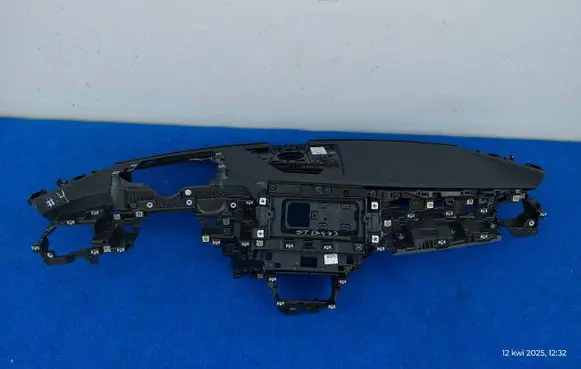 Audi E-tron GT Dashboard 4J3857736