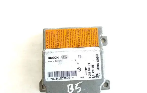 Volkswagen PASSAT B5 Airbag control unit/module 8L0959655