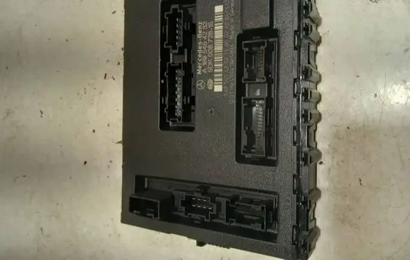 Mercedes-Benz A W169 Comfort/convenience module A1695454232 5DK00872815