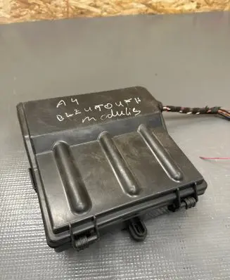 Audi A4 S4 B8 8K Bluetooth control unit module 8T0862335A
