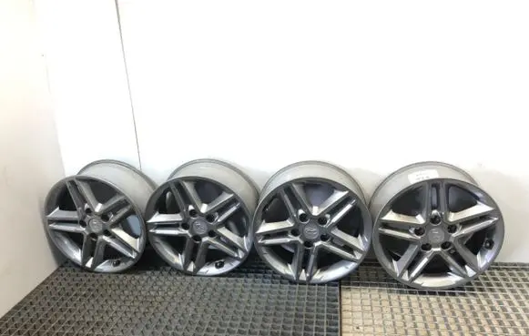 Hyundai Kona I R17 alloy rim 