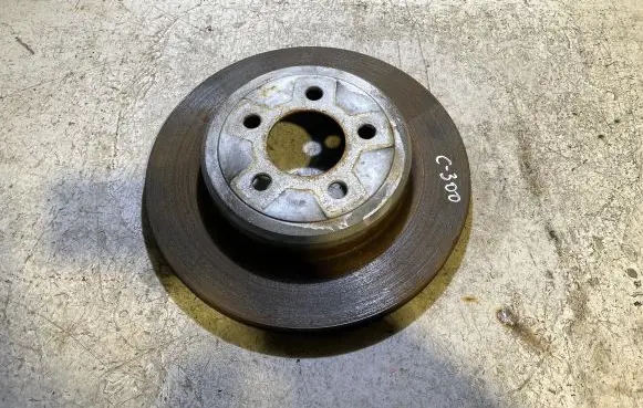 Chrysler 300C Rear brake disc
