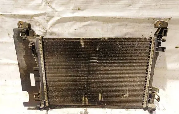Coolant radiator