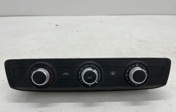 Audi Q2 - Climate control unit 8V0820047F