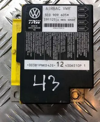 Volkswagen PASSAT B6 Airbag control unit/module 3C0909605M
