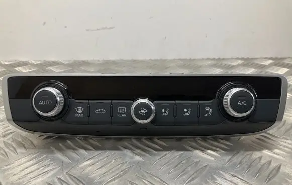Audi Q2 - Climate control unit 8V0820043BB