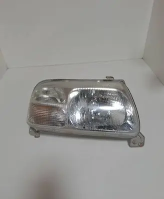 Suzuki Grand Vitara I Headlight/headlamp 10032080
