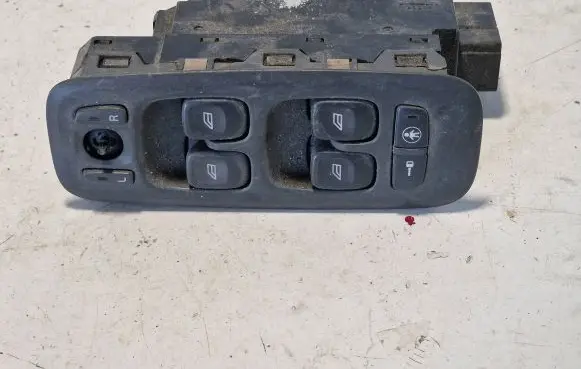 Volvo S60 Electric window control switch 8682949 02W18E MD181200037