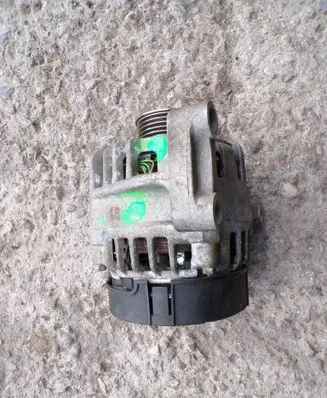 Fiat Grande Punto Generator/alternator 51714791