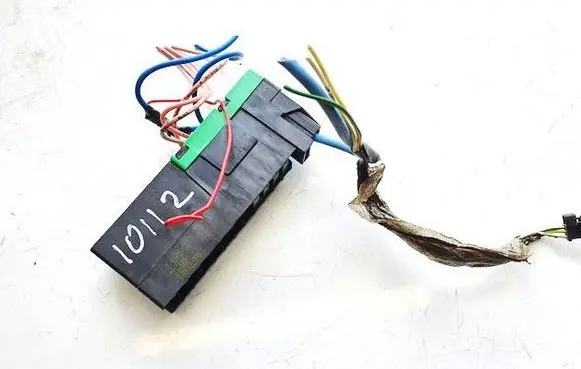 Peugeot 407 Fuse box set 9627791880