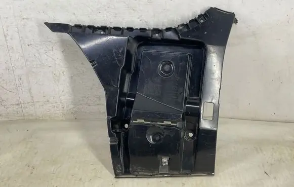BMW 6 F12 F13 Rear bumper mounting bracket 7223165
