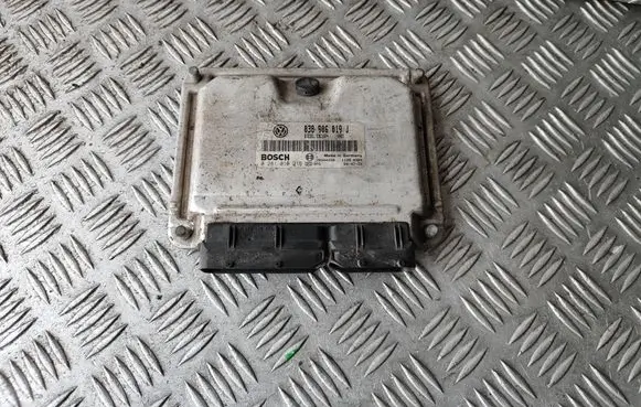 Volkswagen Sharan Engine control unit/module 038906019J 0281010216