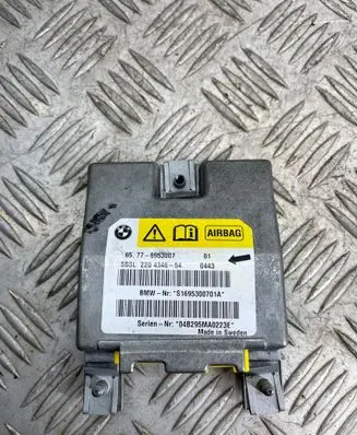 BMW 5 E60 E61 Airbag control unit/module 6953007 220434654 04B295MA0223E