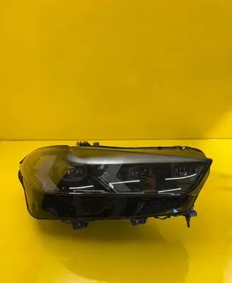 BMW X5 G05 Headlight/headlamp 5A8E116-01