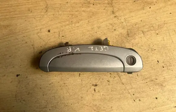 Hyundai Getz Front door exterior handle