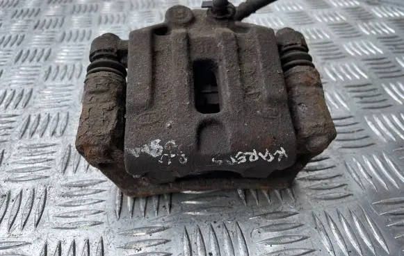 KIA Carens II Rear brake caliper