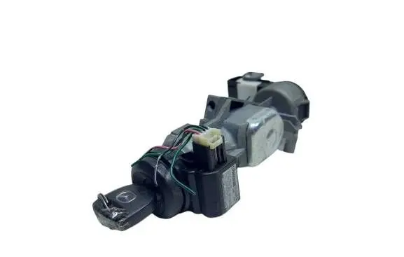 Ford Focus Ignition lock 3M513F880AD