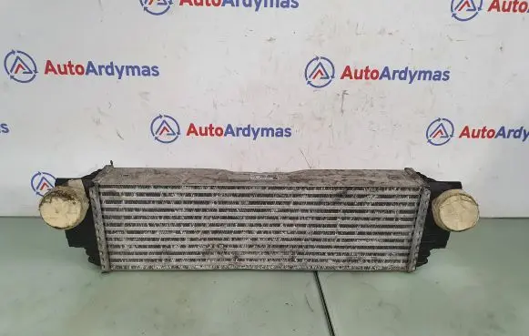 BMW 5 F10 F11 Intercooler radiator 7812016 17517812016