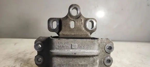 Volkswagen Eos Engine mount bracket 1K0199555 VV46